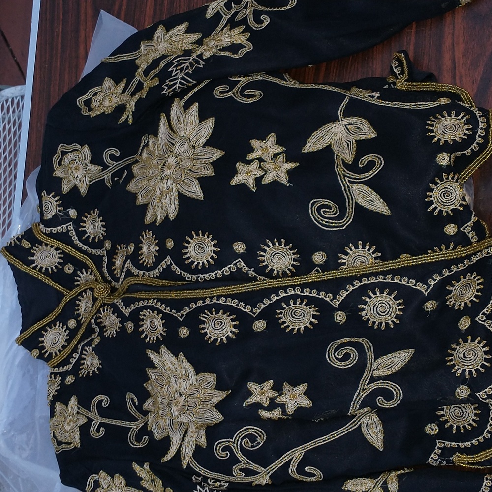 New--Beautiful Tapestry Silk Jacket! - Picture 16 of 16